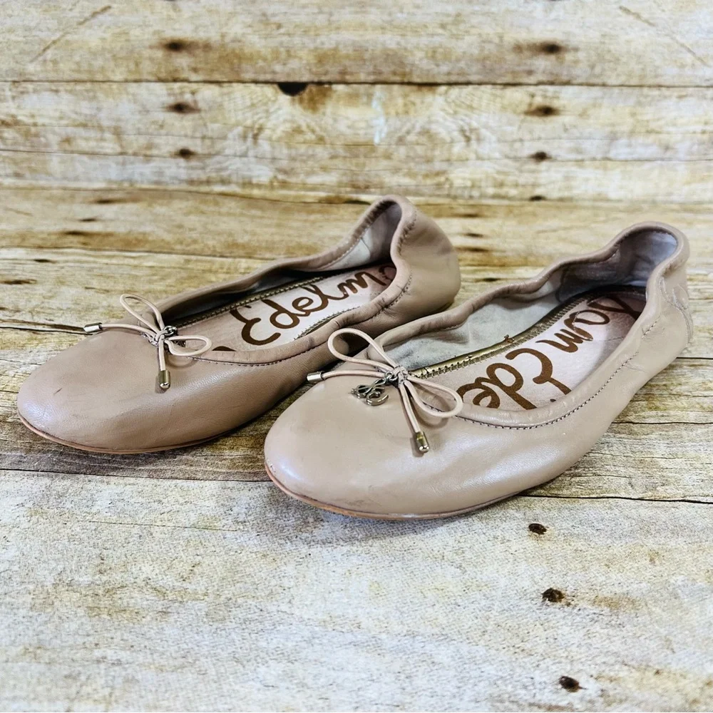 Sam Edelman Felicia Ballet Flats Beige Leather Bow Charm Shoes Womens 6M - Picture 6 of 16